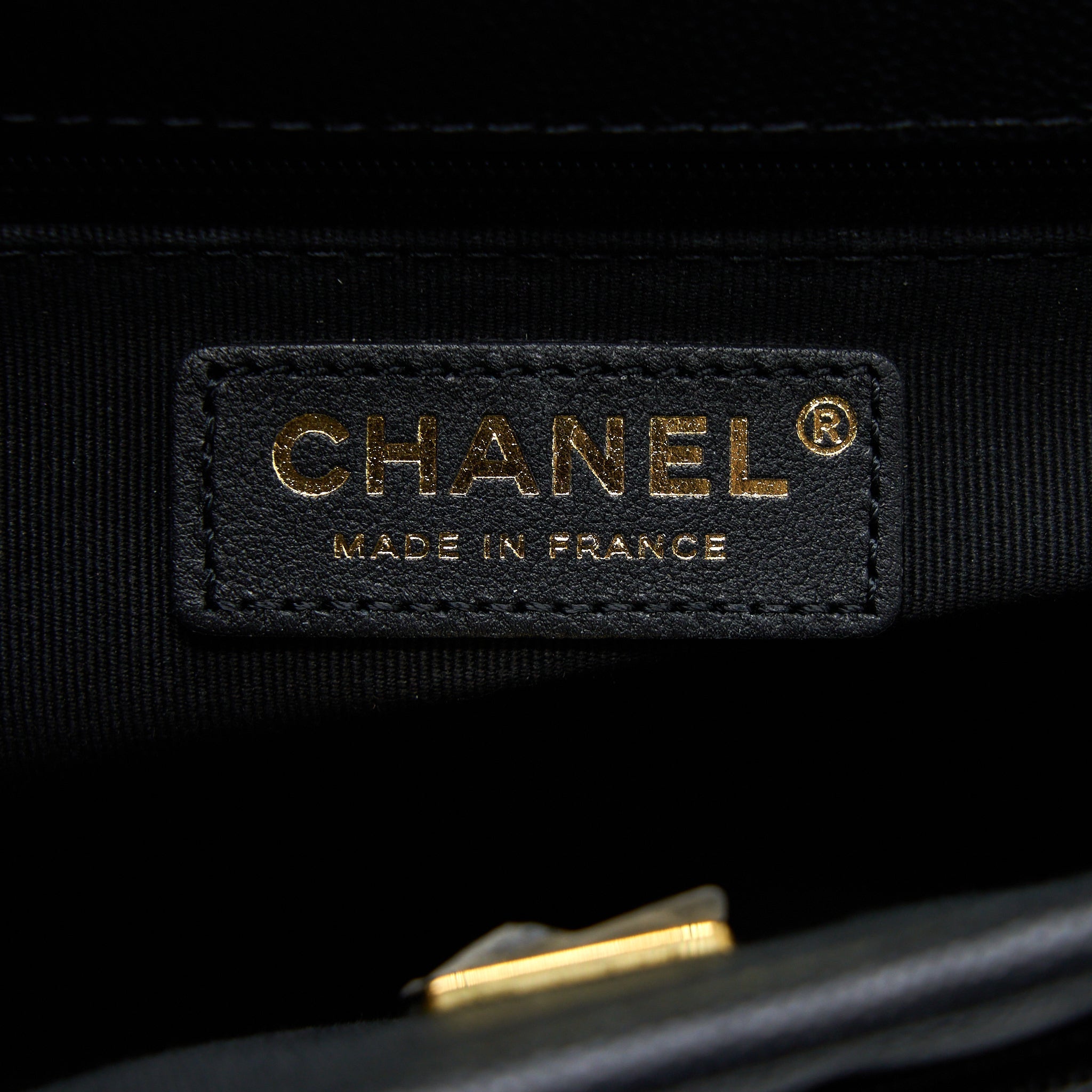CHANEL 22K TOP HANDLE MESSENGER BAG CAVIAR BLACK BRUSHED GHW (MICROCHIP)
