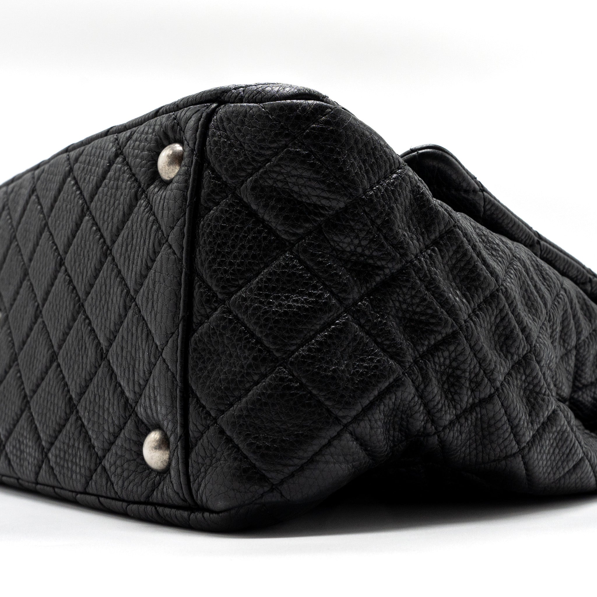 CHANEL XXL CLASSIC TRAVEL FLAP CALFSKIN BLACK RUTHENIUM HARDWARE