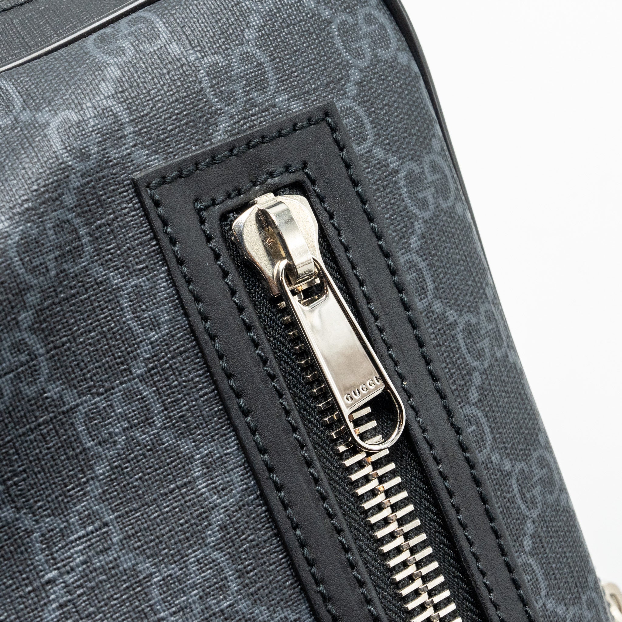 GUCCI GG BLACK SLING BACKPACK GG SUPREME CANVAS BLACK SHW