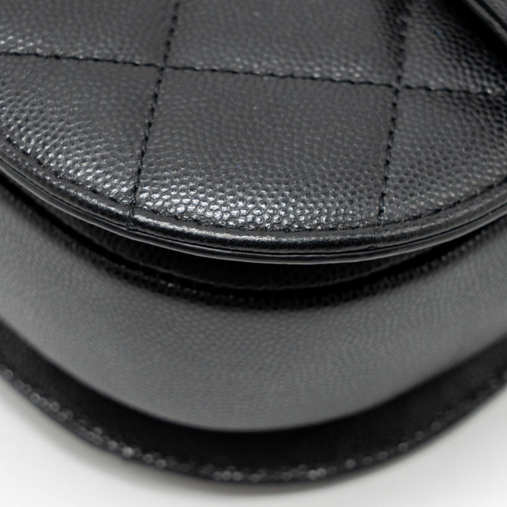 CHANEL 22B ROUND MESSENGER BAG CAVIAR BLACK GHW (MICROCHIP)