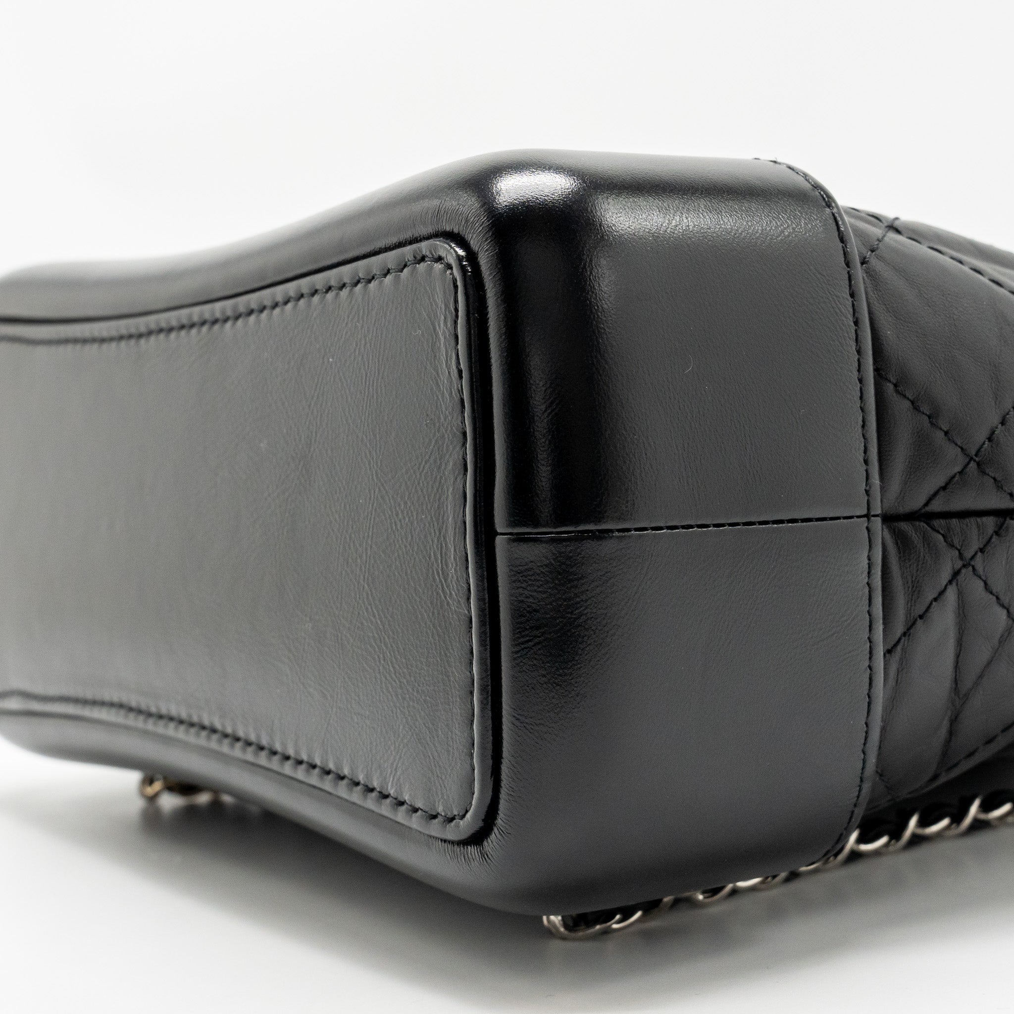 CHANEL SMALL GABRIELLE BACKPACK CALFSKIN BLACK MULTICOLOUR HARDWARE (MICROCHIP)