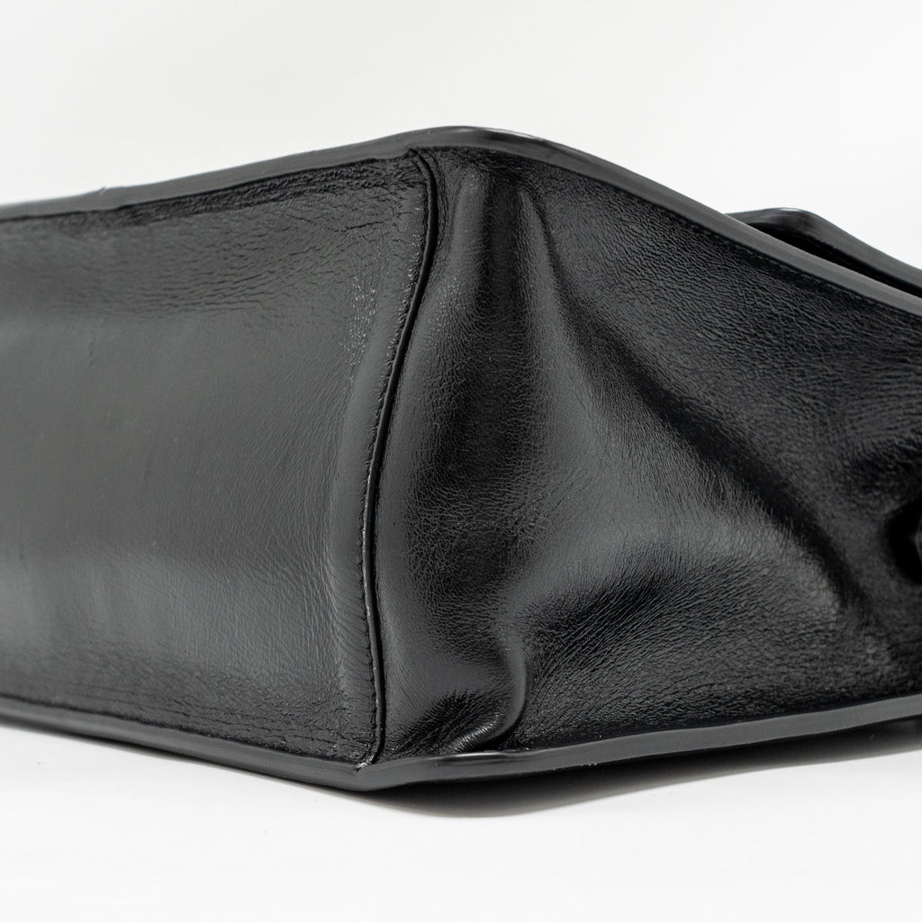 FENDI KAN U SHOULDER BAG LEATHER BLACK GHW