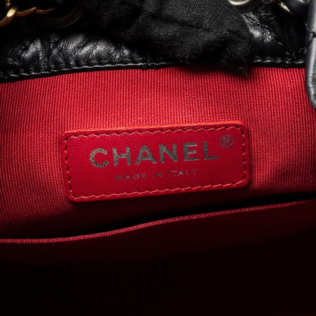 CHANEL SMALL GABRIELLE BACKPACK AGED CALFSKIN BLACK MULTICOLOUR HARDWARE(MICROCHIP)