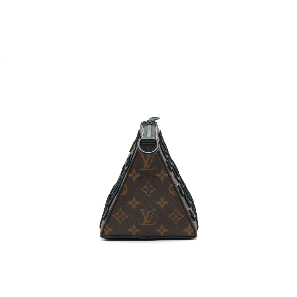 LOUIS VUITTON TRIANGLE MESSENGER BAG