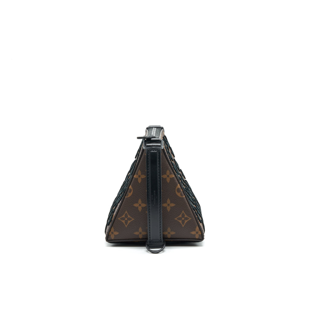 LOUIS VUITTON TRIANGLE MESSENGER BAG