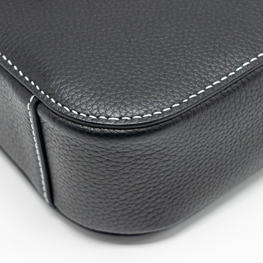DIOR MEDIUM SADDLE FLAP MESSENGER BAG GRAINED CALFSKIN BLACK GHW