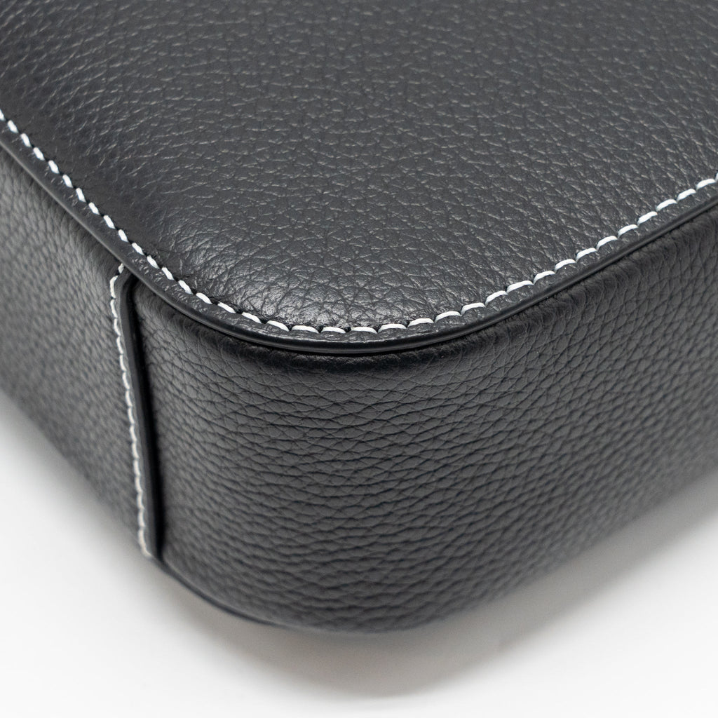 DIOR MEDIUM SADDLE FLAP MESSENGER BAG GRAINED CALFSKIN BLACK GHW