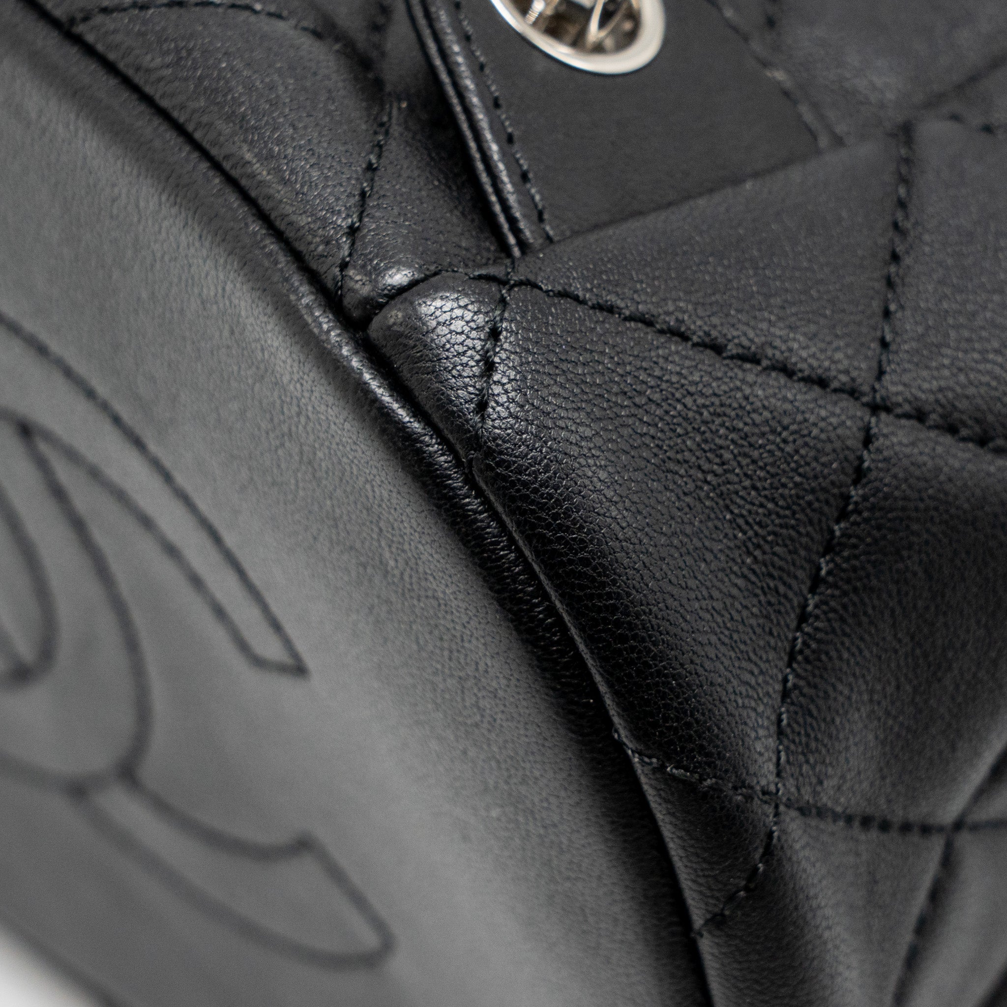 CHANEL QUILTED METALLIC BUBBLE BACKPACK LAMBSKIN BLACK MULTICOLOUR HARDWARE
