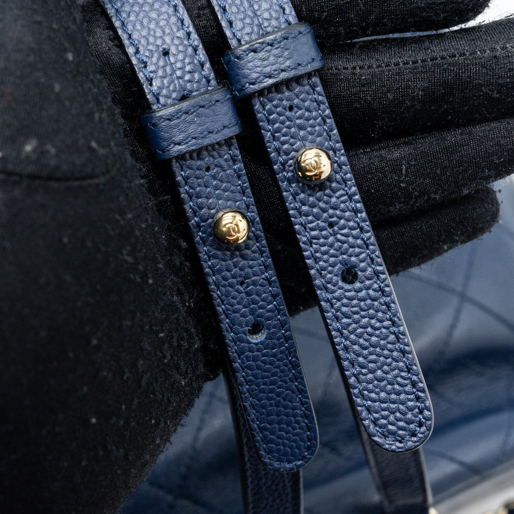 CHANEL DRAWSTRING BACKPACK LAMBSKIN / GRAINED CALFSKIN DARK BLUE LGHW