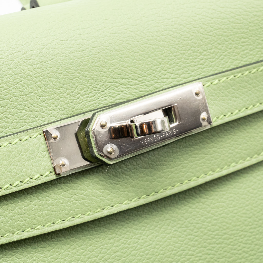 HERMES KELLY ADO BACKPACK EVERCOLOR VERT CRIQUET / GRIS PEARL SHW
