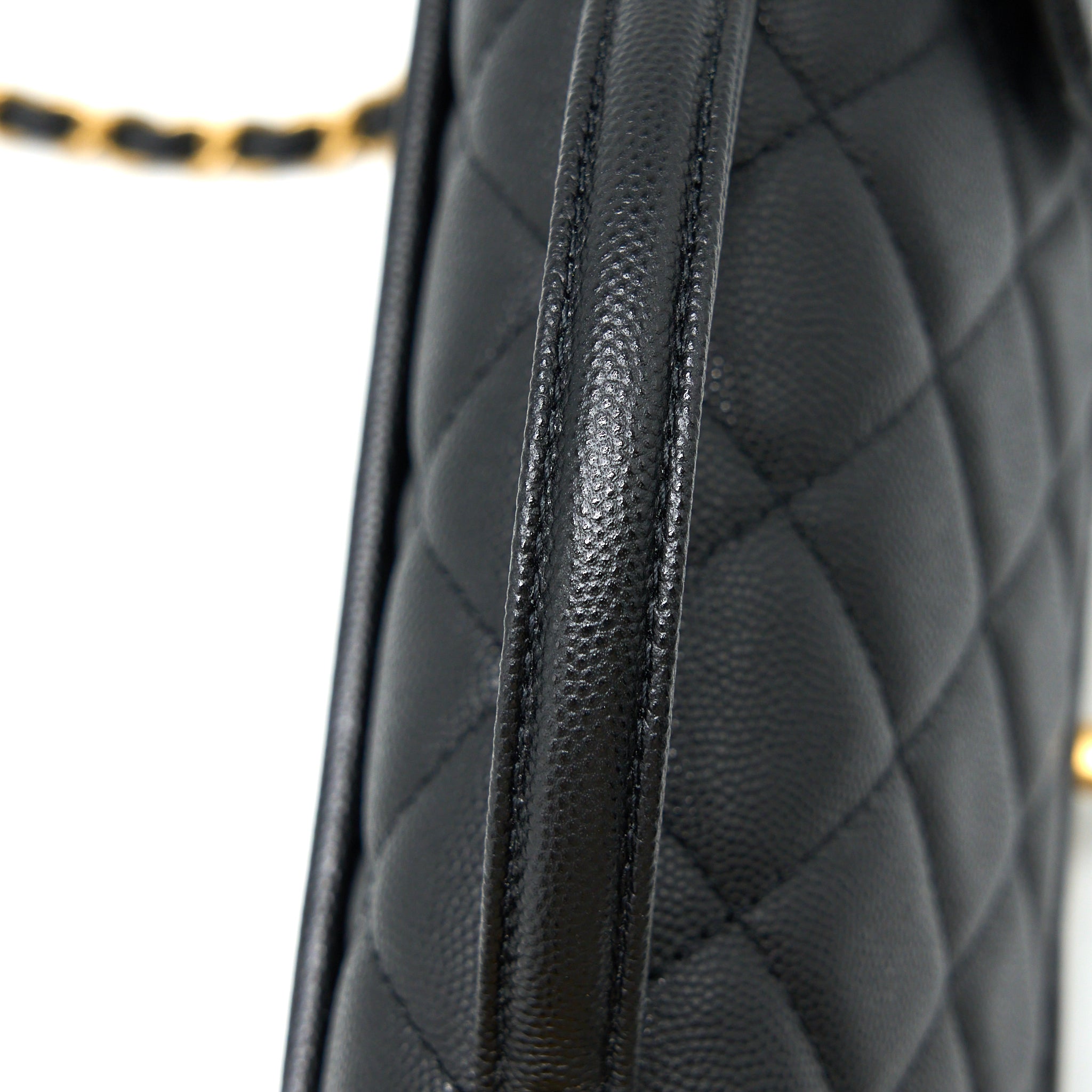CHANEL 22K TOP HANDLE MESSENGER BAG CAVIAR BLACK BRUSHED GHW (MICROCHIP)