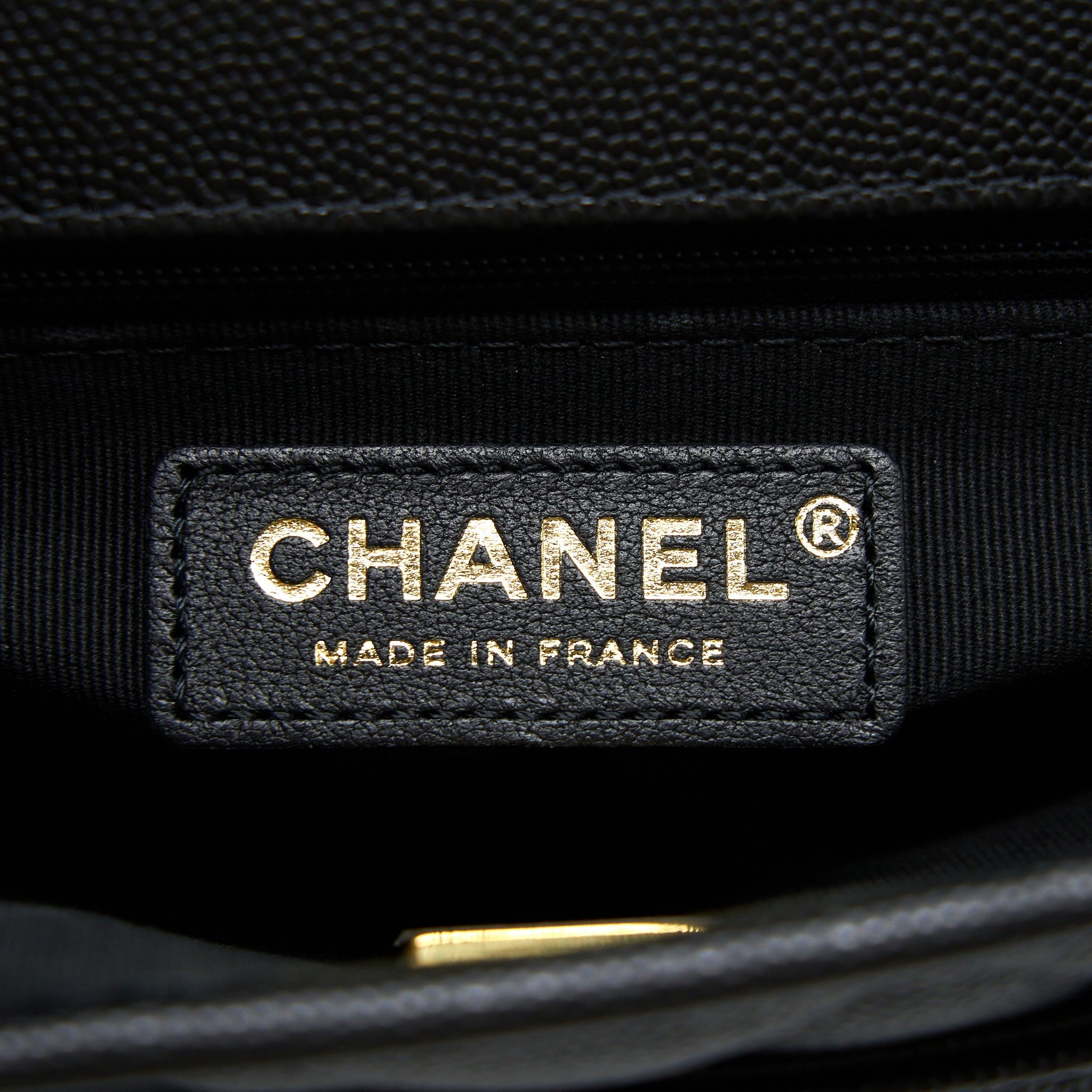 CHANEL 22K TOP HANDLE MESSENGER BAG CAVIAR BLACK BRUSHED GHW (MICROCHIP)