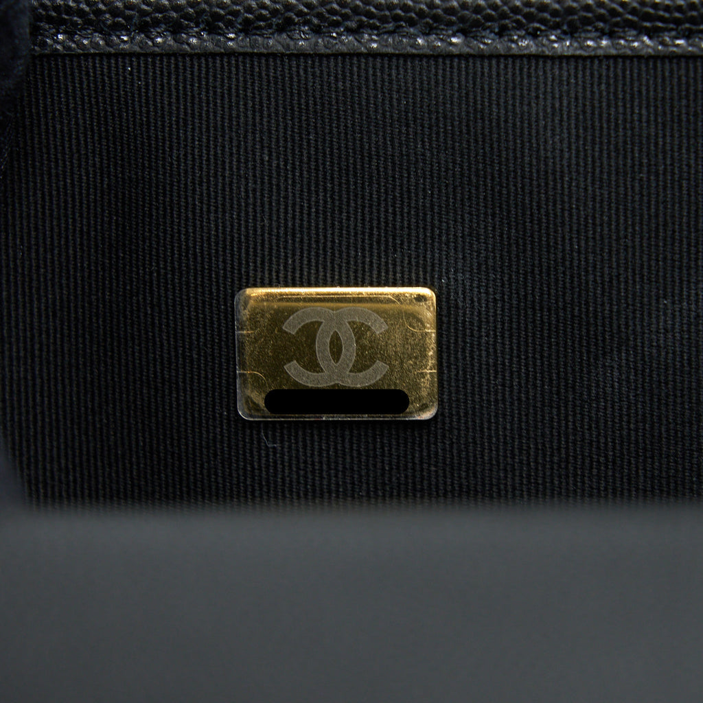 CHANEL 22K TOP HANDLE MESSENGER BAG CAVIAR BLACK BRUSHED GHW (MICROCHIP)