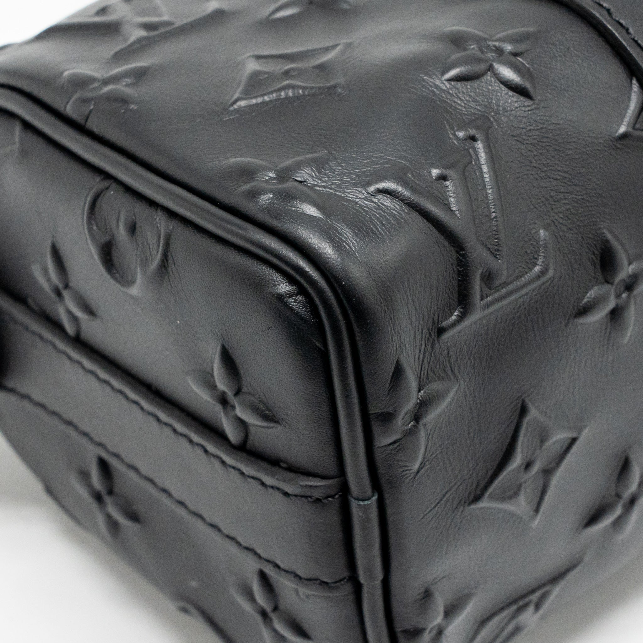 LOUIS VUITTON KEEPALL XS MONOGRAM SEAL COWHIDE LEATHER SO BLACK