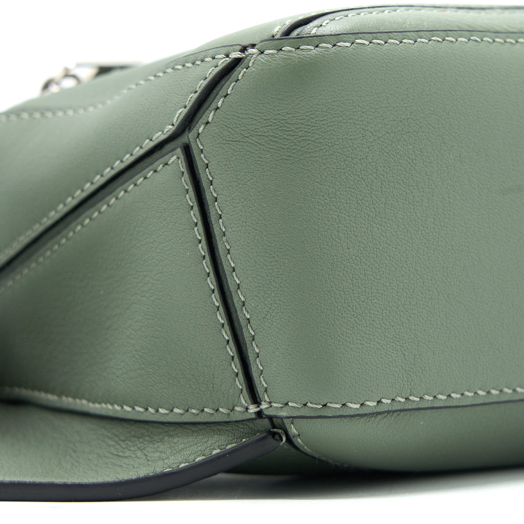LOEWE MINI PUZZLE BUMBAG CALFSKIN DARK SAGE SHW