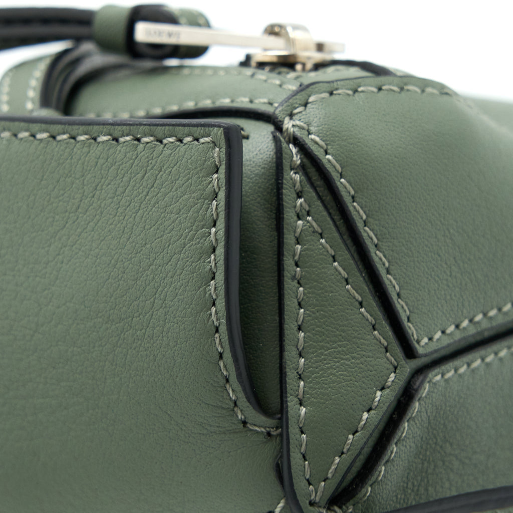 LOEWE MINI PUZZLE BUMBAG CALFSKIN DARK SAGE SHW