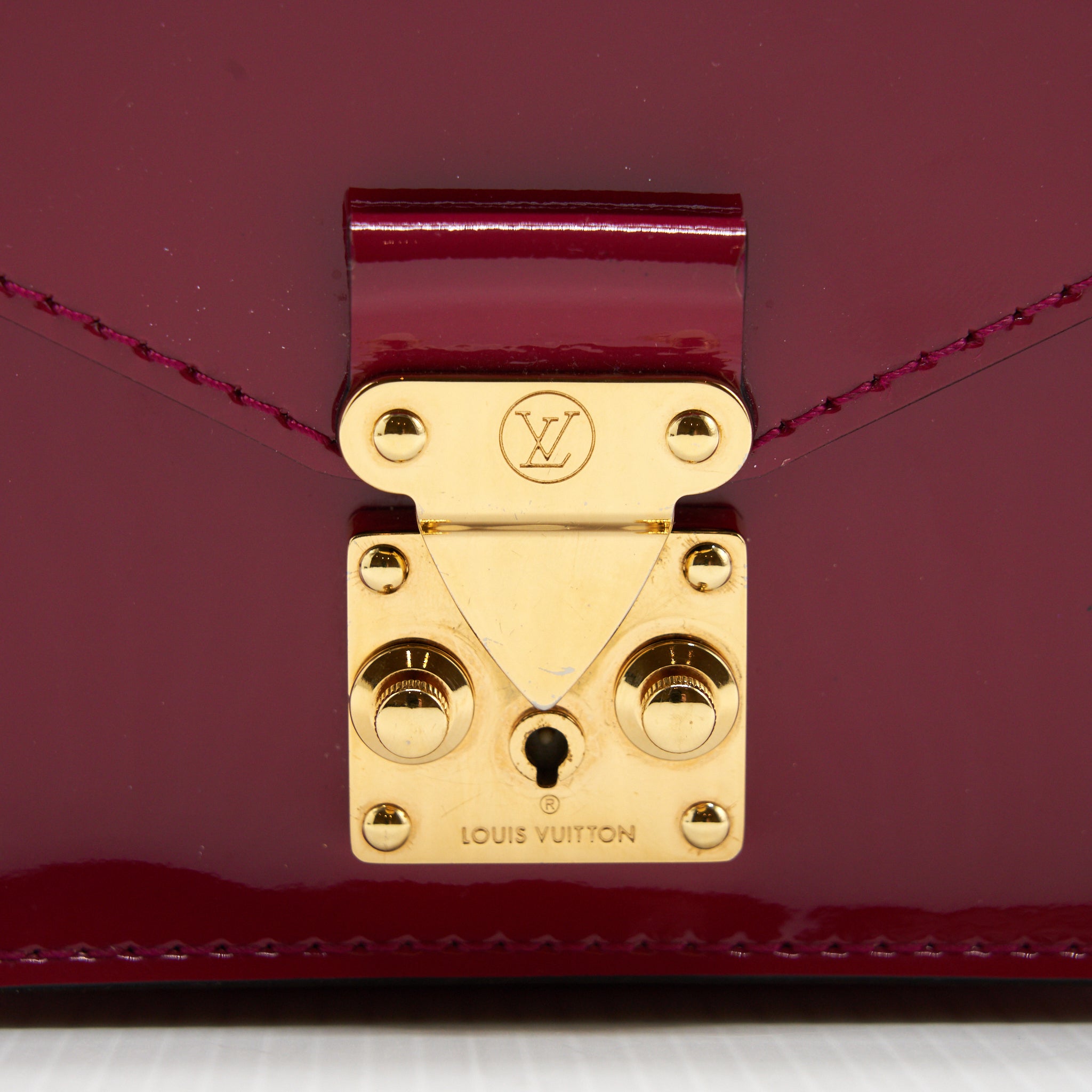LOUIS VUITTON MESSENGER BAG CROSSBODY PATENT RASPBERRY RED GHW