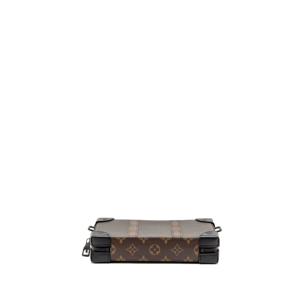 LOUIS VUITTON SOFT TRUNK WALLET TAIGA / MONOGRAM CANVAS KHAKI GREEN BLACK HARDWARE