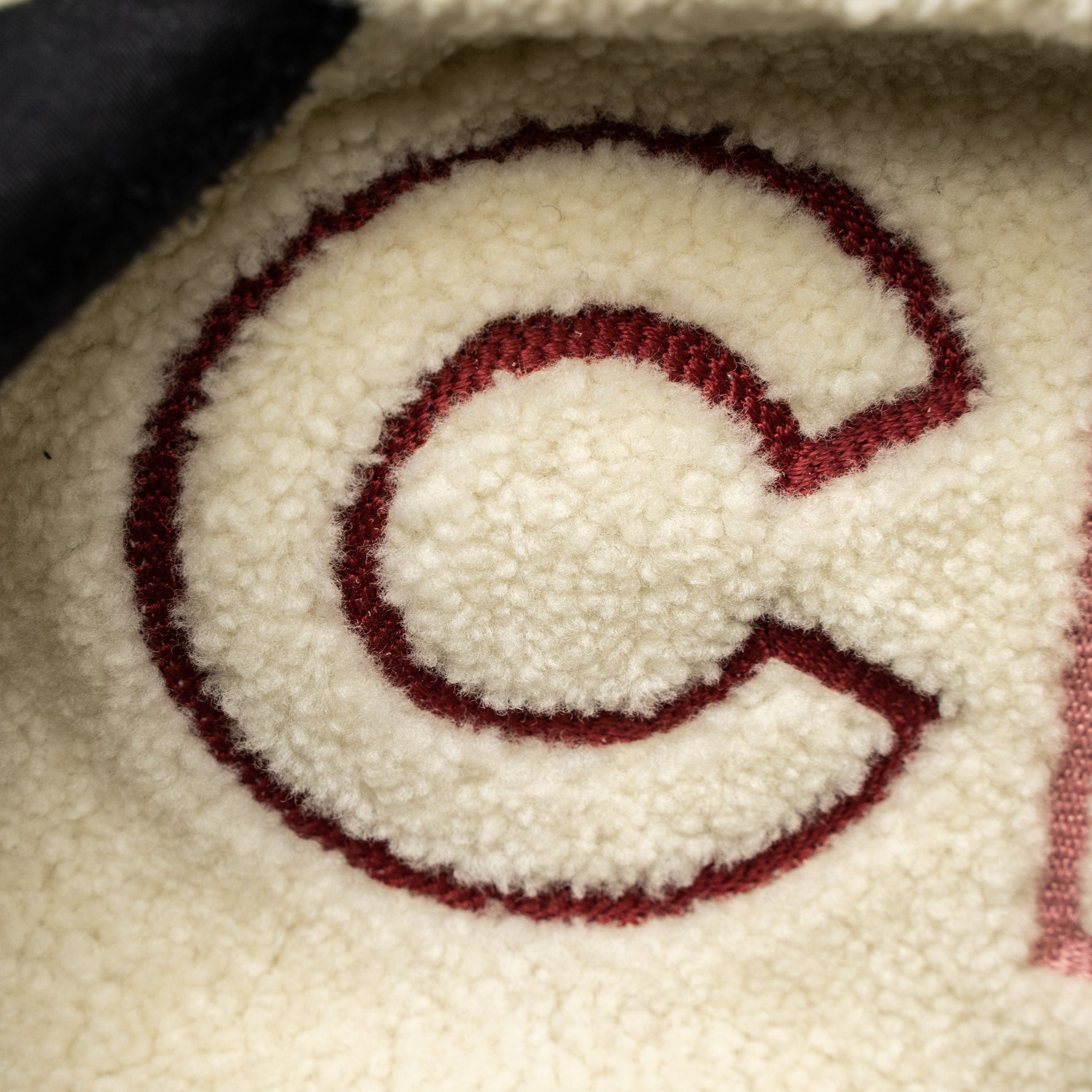 CHANEL 19B BACKPACK SHEARLING WHITE/MULTICOLOUR SHW