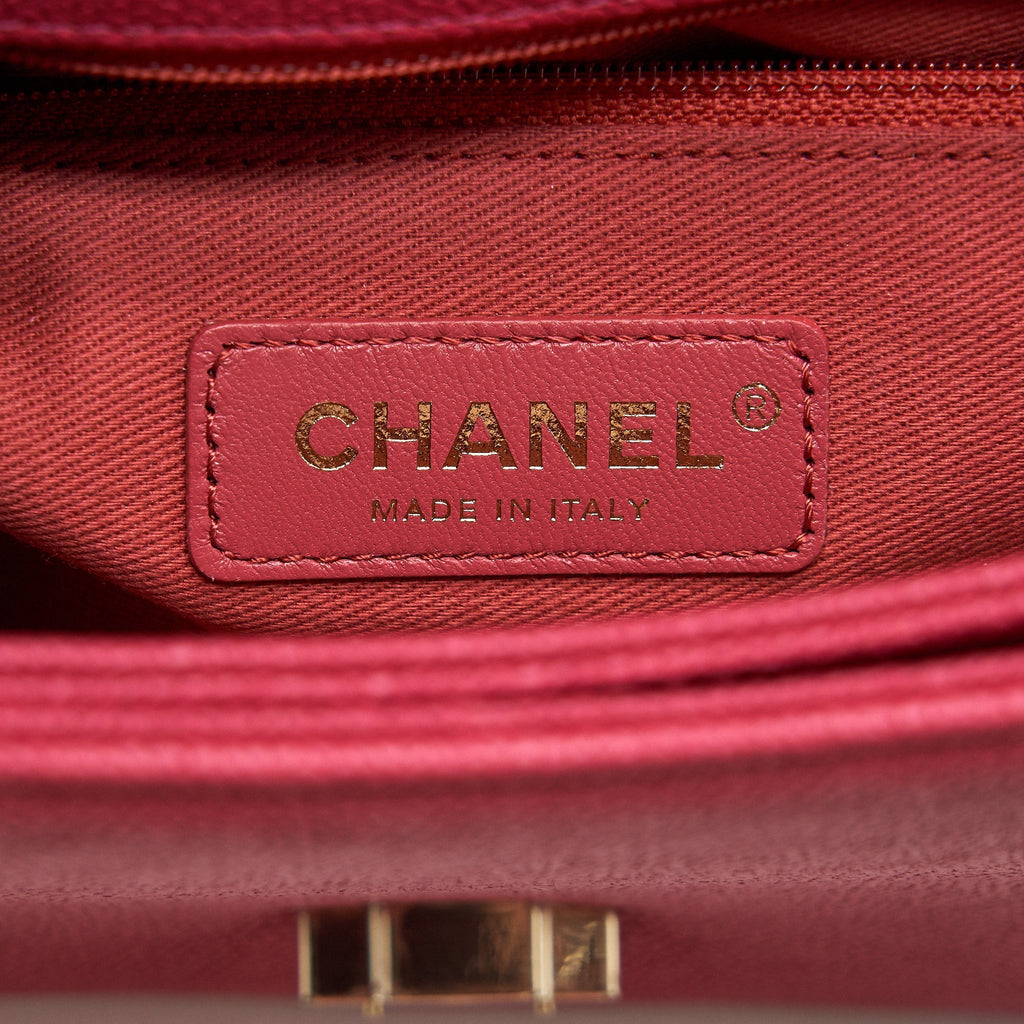 CHANEL MESSENGER CROSSBODY BAG CAVIAR RED GHW