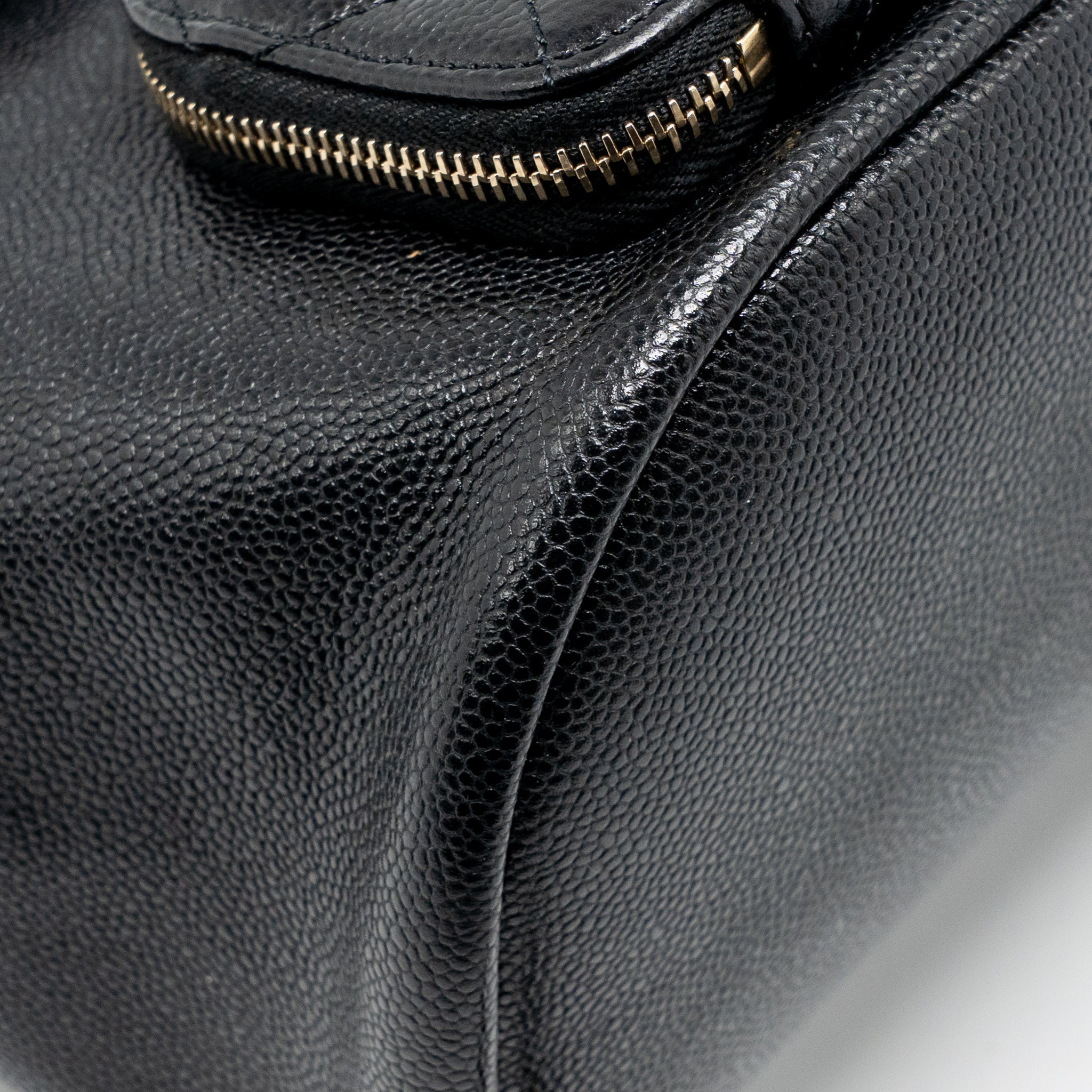 CHANEL AFFINITY BACKPACK CAVIAR BLACK LGHW (MICROCHIP)