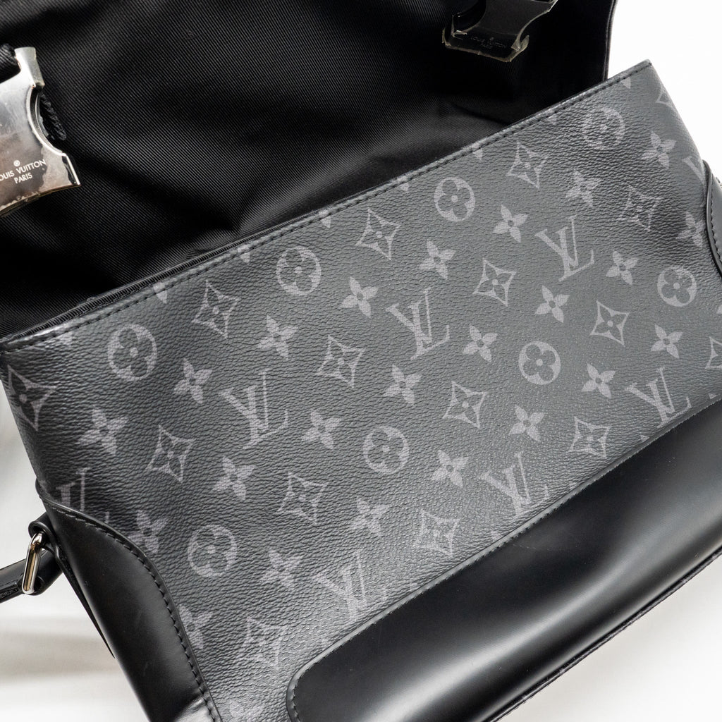 LOUIS VUITTON MESSENGER VOYAGER PM MONOGRAM CANVAS BLACK SHW