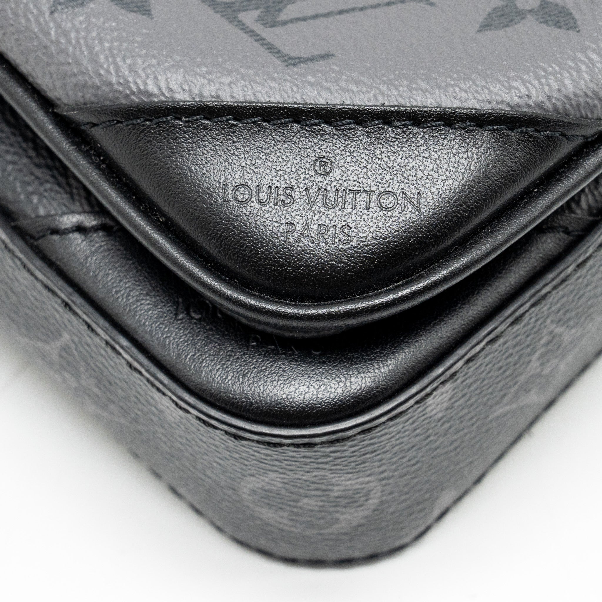 LOUIS VUITTON TRIO MESSANGER MONOGRAM ECLIPSE CANVAS BLACK/GREY WITH BLACK HARDWARE