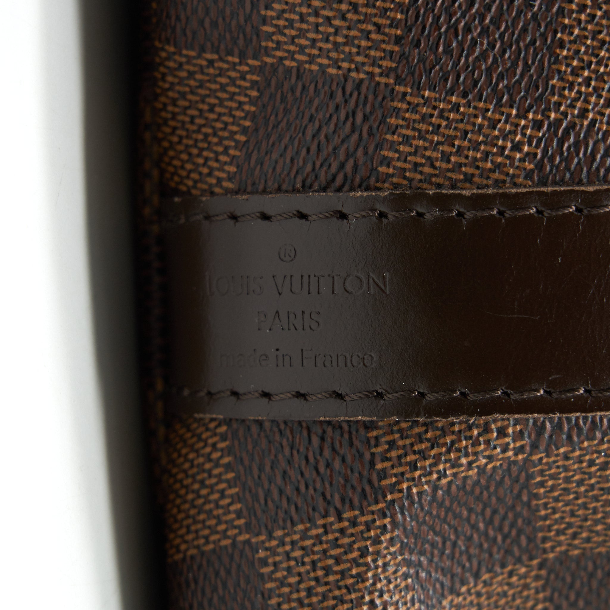 LOUIS VUITTON DAMIER EBENE LUGGAGE BAG