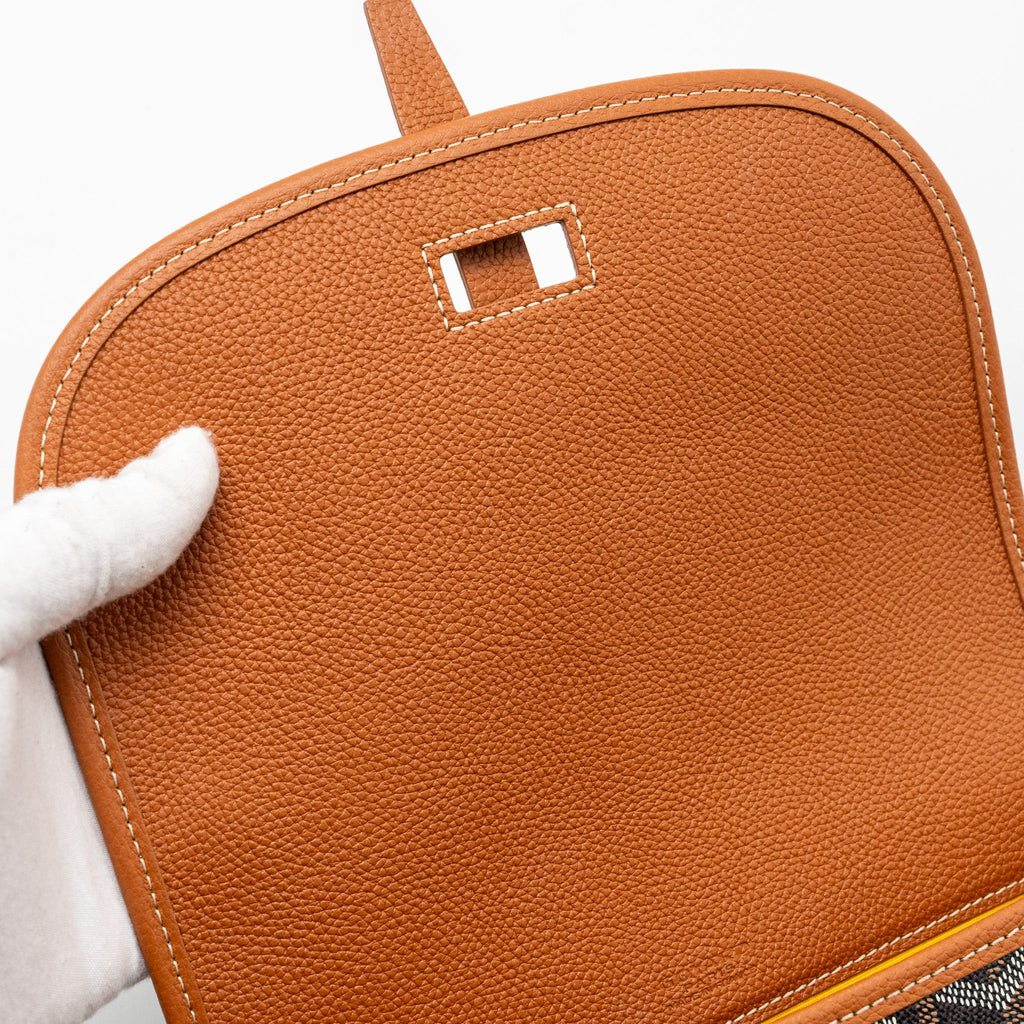 GOYARD BELVEDERE PM MESSENGER BAG GOYARDLINE CANVAS/CALFSKIN BLACK/TAN SHW