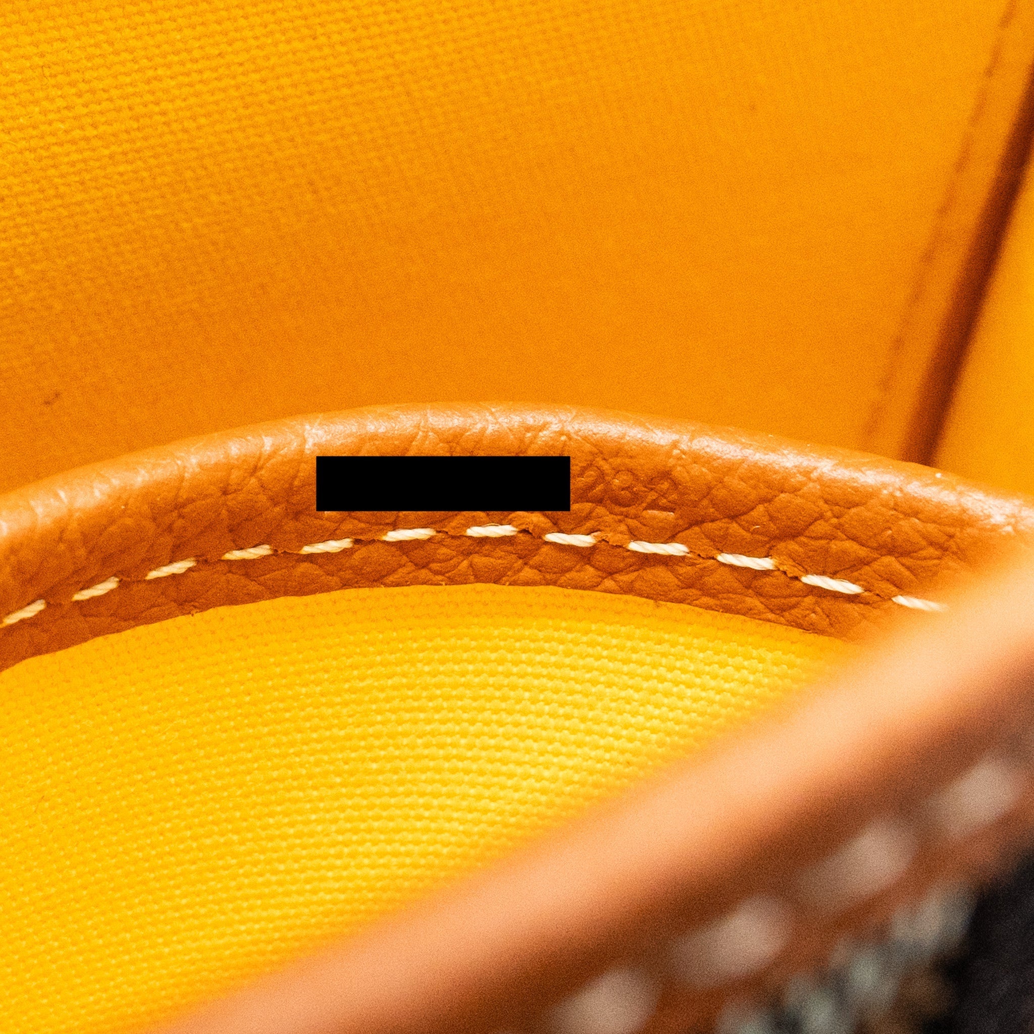 GOYARD BELVEDERE PM MESSENGER BAG GOYARDLINE CANVAS/CALFSKIN BLACK/TAN SHW