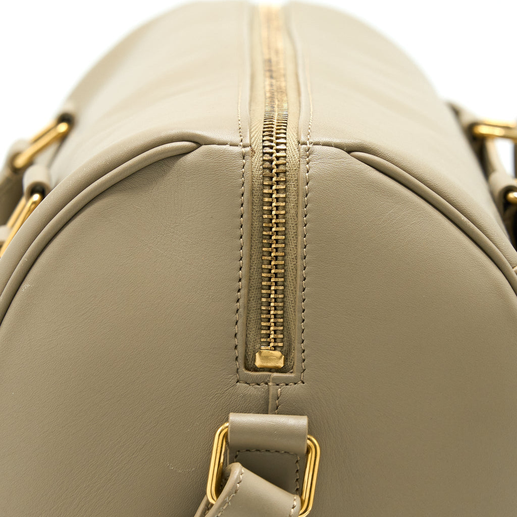 SAINT LAURENT DUFFLE BAG CALFSKIN LIGHT GREY GHW