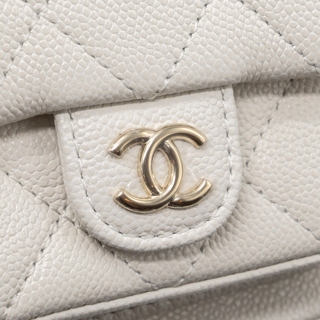 CHANEL 23K TRIPLE POCKET MINI BACKPACK CAVIAR WHITE LGHW(MICROCHIP)