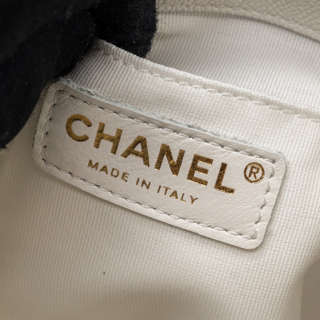 CHANEL 23K TRIPLE POCKET MINI BACKPACK CAVIAR WHITE LGHW(MICROCHIP)