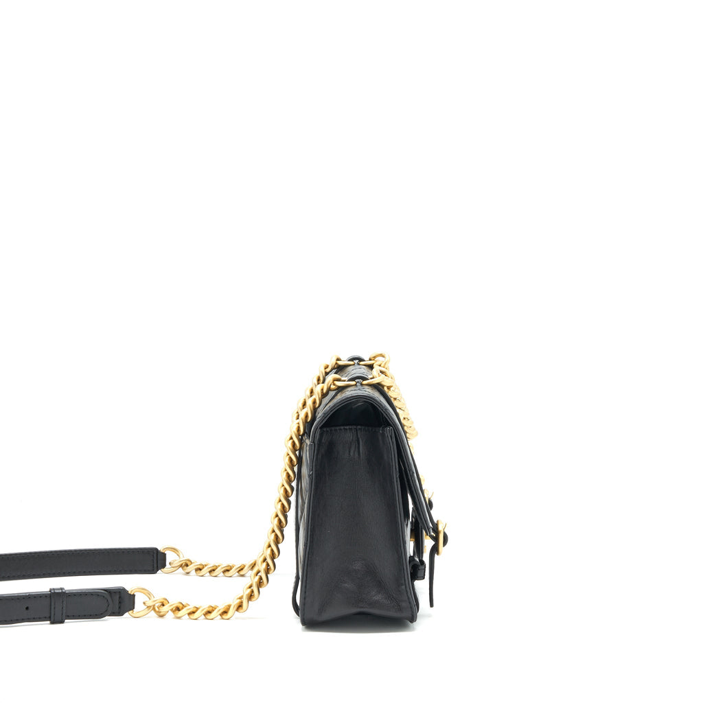 CHANEL 21B MESSENGER BAG CALFSKIN BLACK GHW