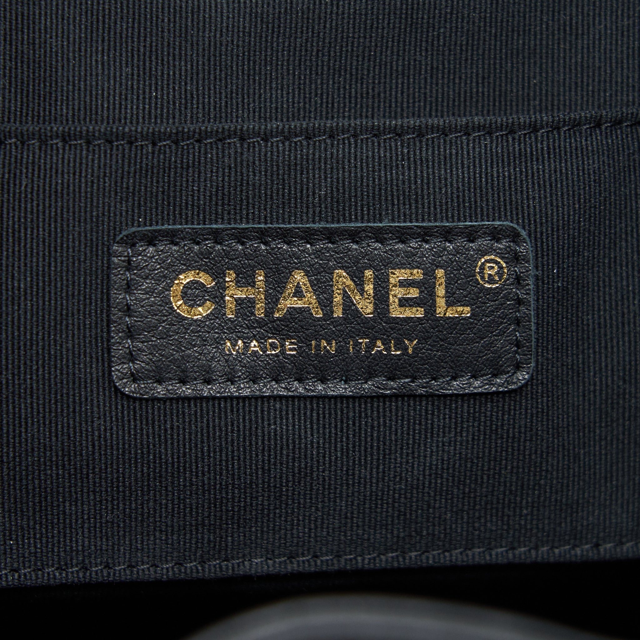 CHANEL 22C MINI DUMA BACKPACK CALFSKIN BLACK LGHW(MICROCHIP)