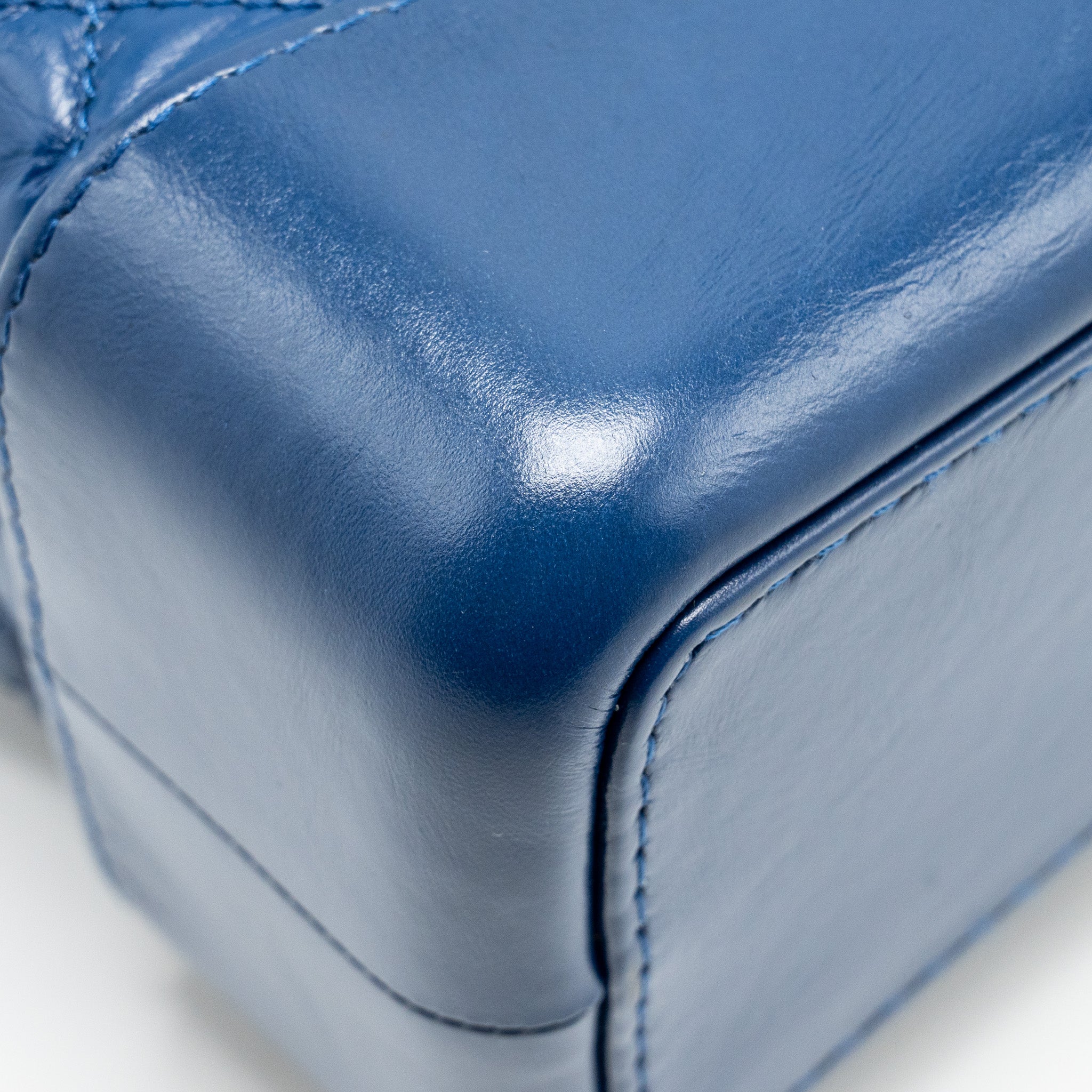 CHANEL GABRIELLE BACKPACK AGED CALFSKIN BLUE MULTICOLOUR HARDWARE