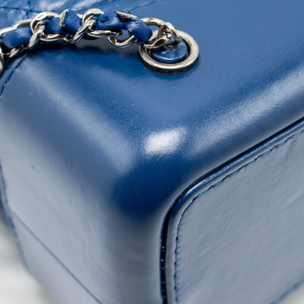 CHANEL GABRIELLE BACKPACK AGED CALFSKIN BLUE MULTICOLOUR HARDWARE