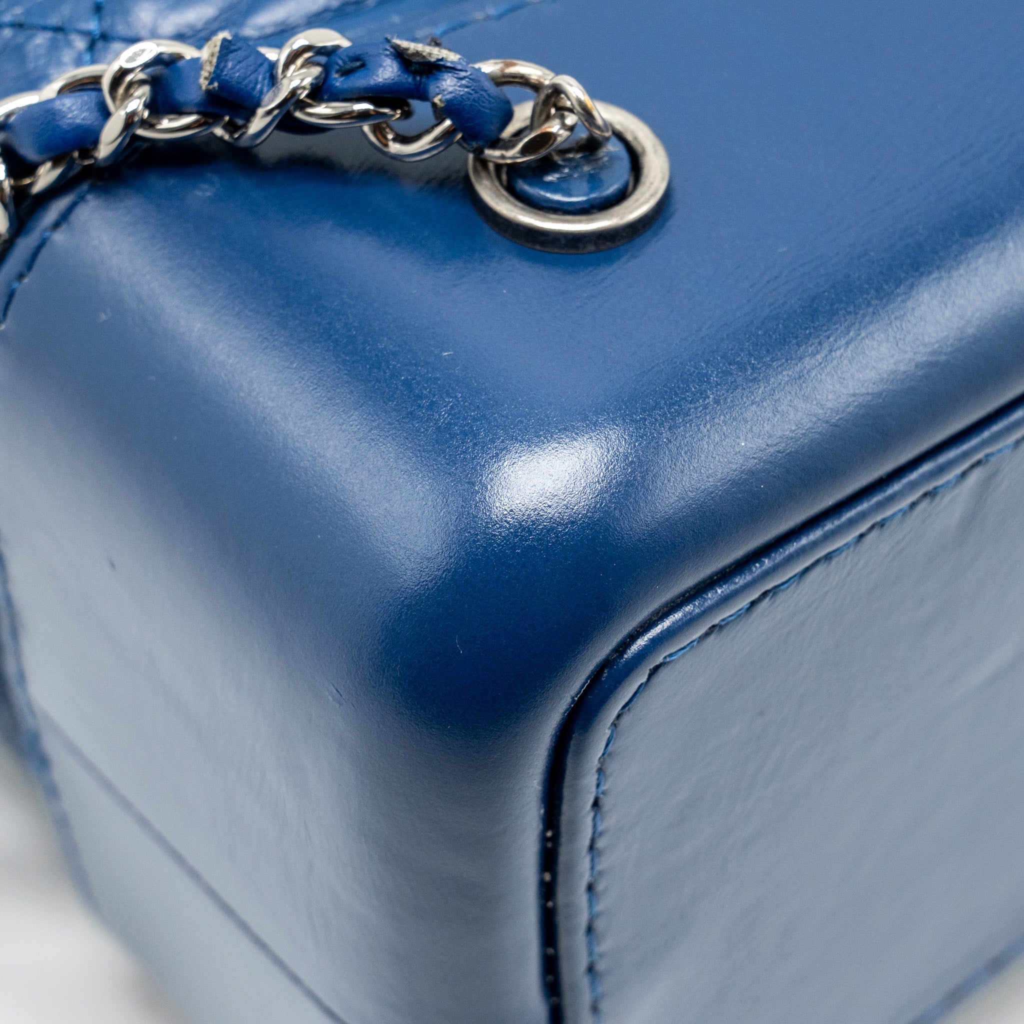 CHANEL GABRIELLE BACKPACK AGED CALFSKIN BLUE MULTICOLOUR HARDWARE