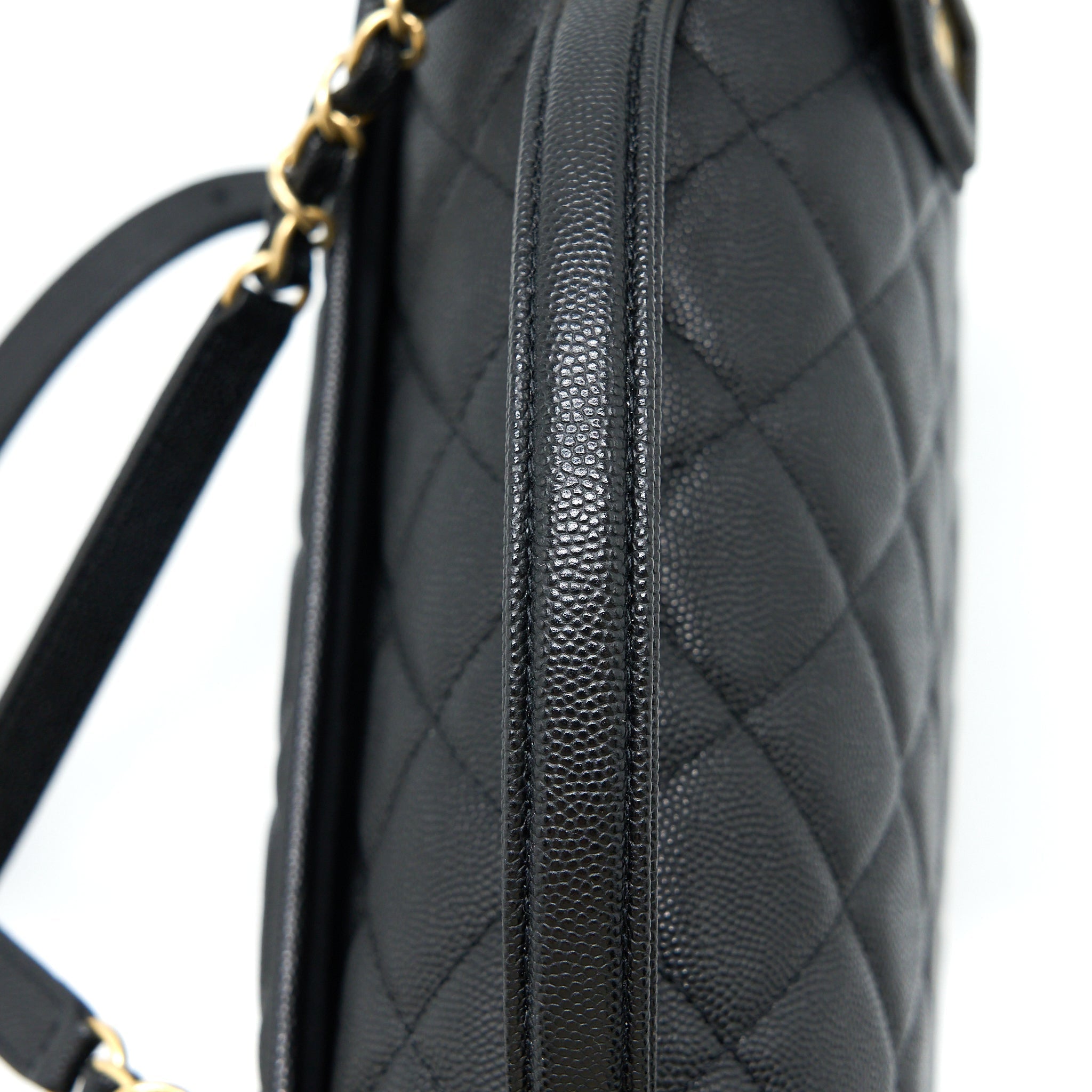 CHANEL 22K LARGE BACKPACK CAVIAR BLACK BRUSHED GHW (MICROCHIP)