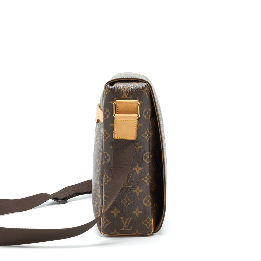 LOUIS VUITTON MESSENGER CROSSBODY BAG MONOGRAM CANVAS GHW