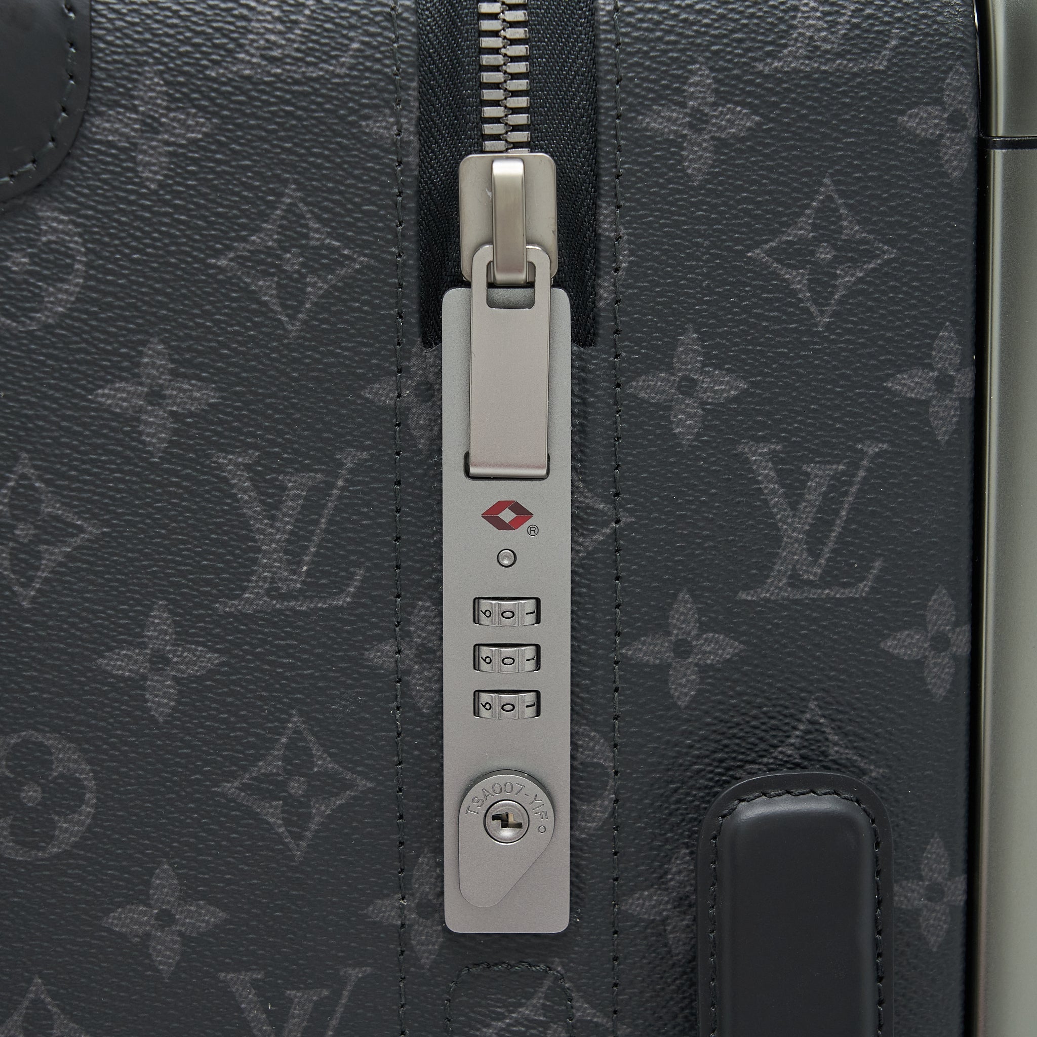 LOUIS VUITTON HORIZON 55 MONOGRAM ECLIPSE