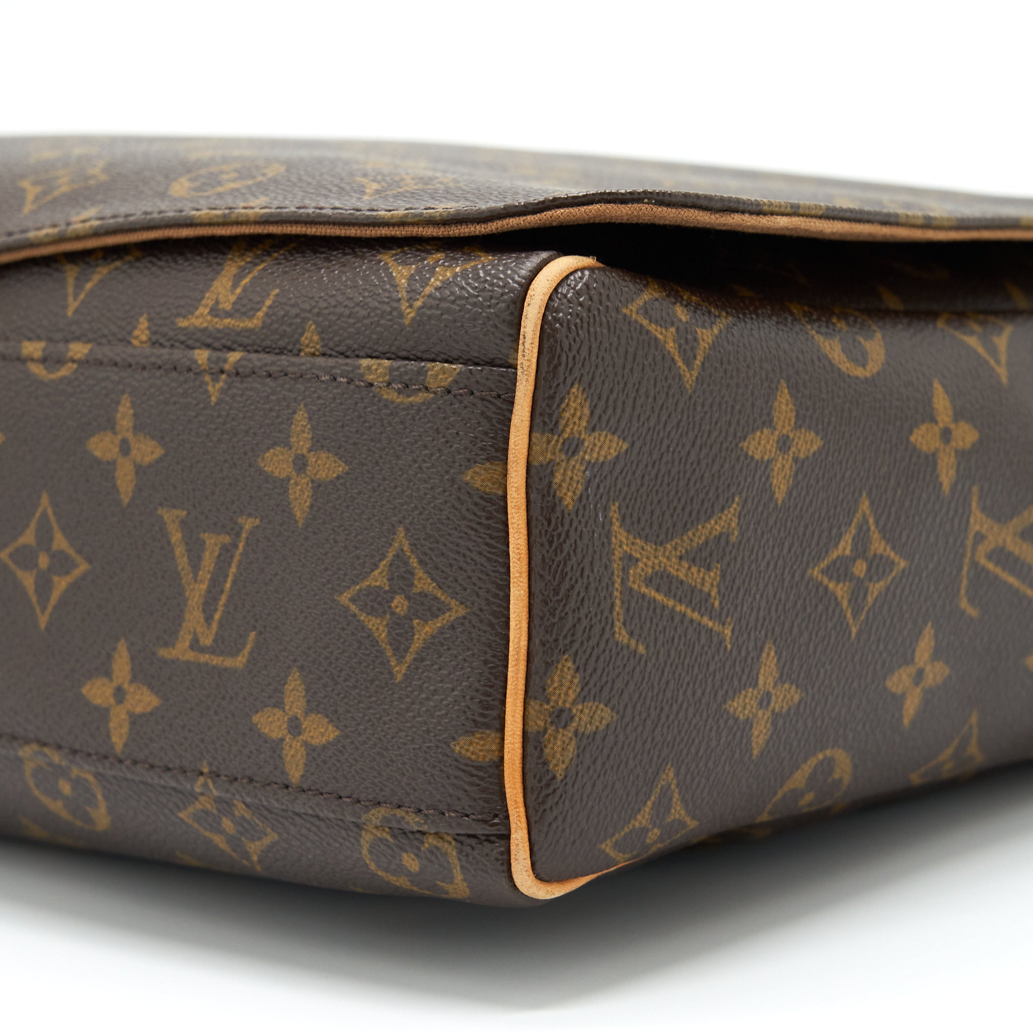 LOUIS VUITTON MESSENGER CROSSBODY BAG MONOGRAM CANVAS GHW