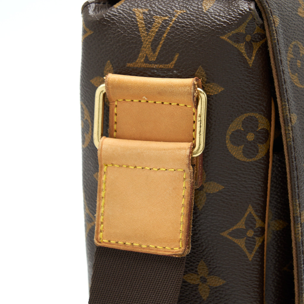 LOUIS VUITTON MESSENGER CROSSBODY BAG MONOGRAM CANVAS GHW