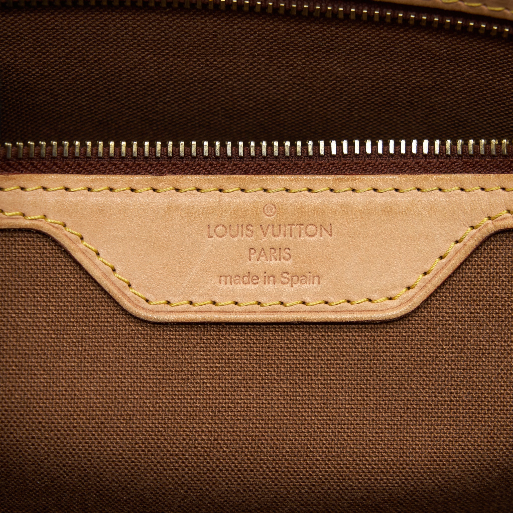 LOUIS VUITTON MESSENGER CROSSBODY BAG MONOGRAM CANVAS GHW