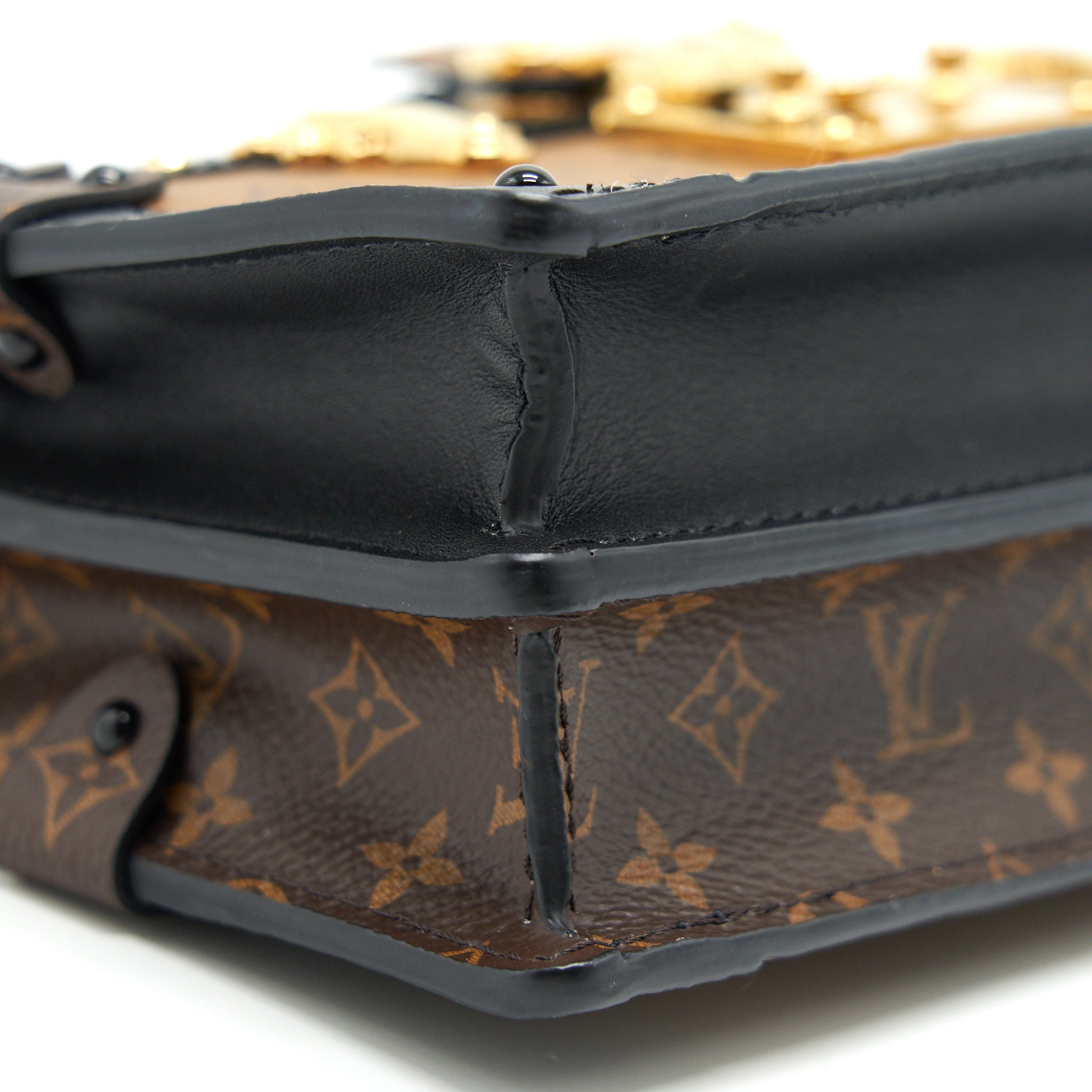 LOUIS VUITTON TRUNK CLUTCH MONOGRAM CANVAS