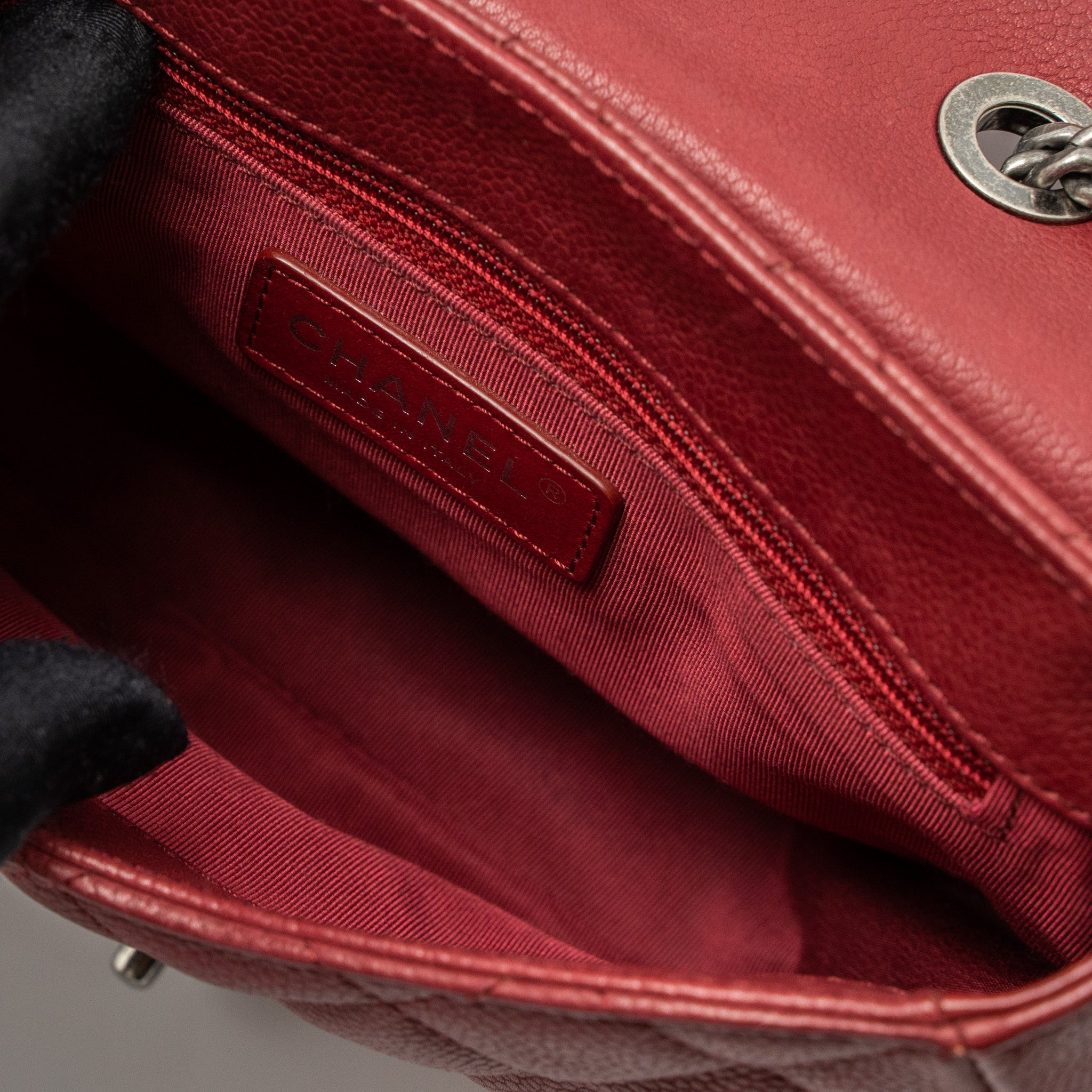 CHANEL ROUND CROSSBODY MESSENGER BAG CAVIAR RED BRUSHED GOLD/RUTHENIUM SILVER HARDWARE