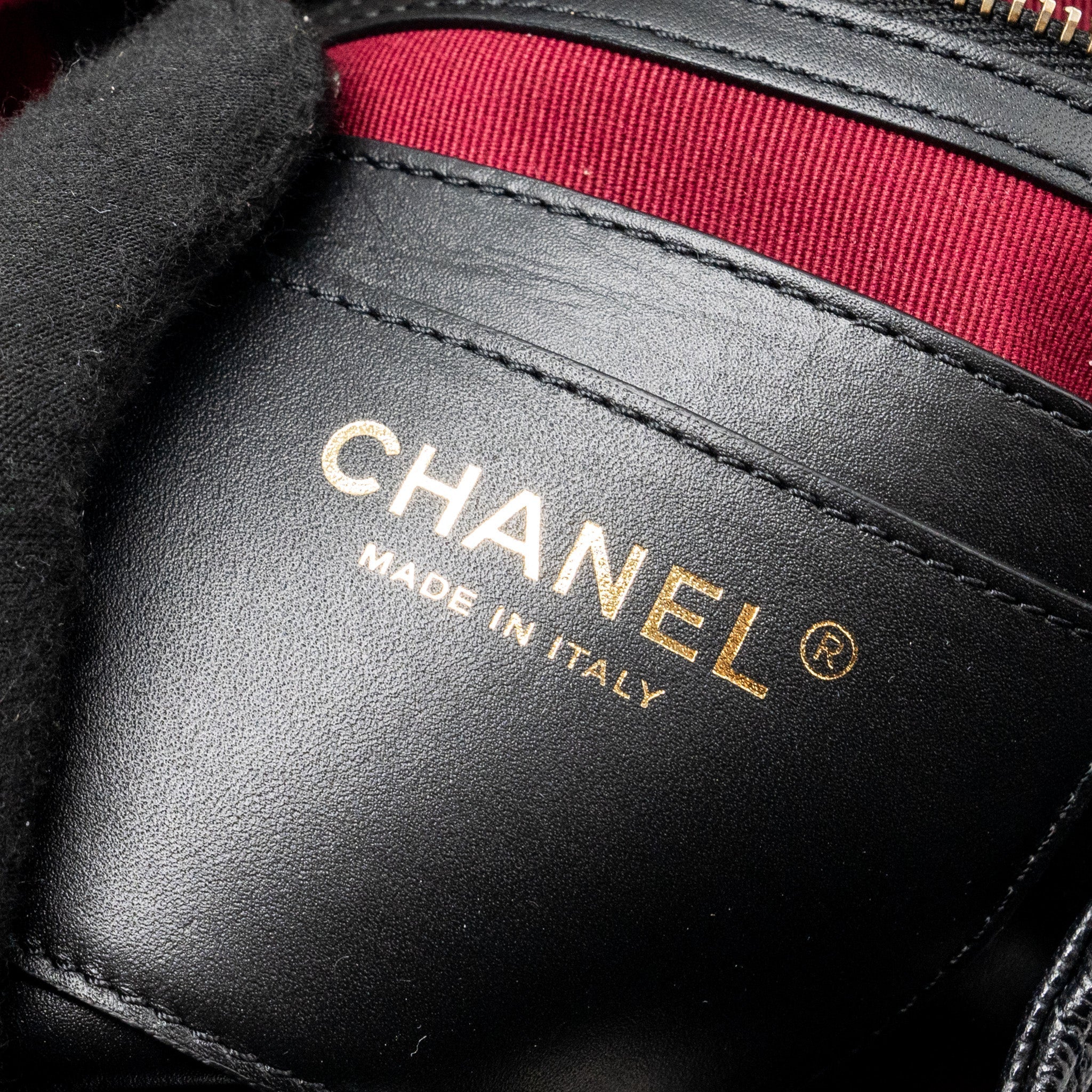 CHANEL 23S MINI BACKPACK CAVIAR BLACK LGHW (MICROCHIP)