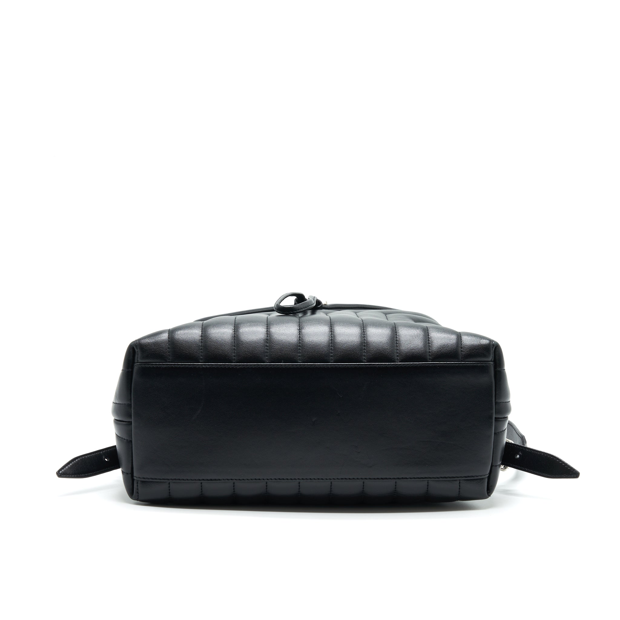 SAINT LAURENT MEDIUM LOULOU BACKPACK BLACK Y MATELASS