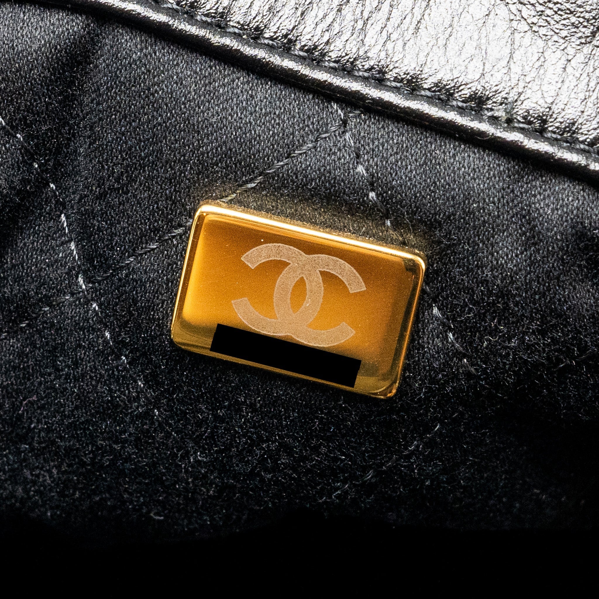 CHANEL 22 BACKPACK SHINY CALFSKIN  BLACK GHW (MICROCHIP)