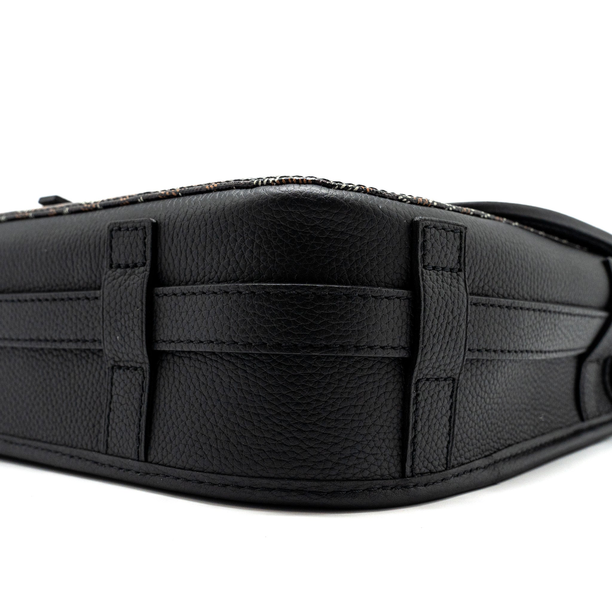 GOYARD BELVEDERE MM MESSENGER BAG GOYARDINE CANVAS/CALFSKIN BLACK SHW